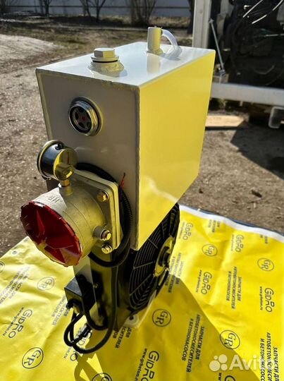 Маслоохладитель бетононасоса