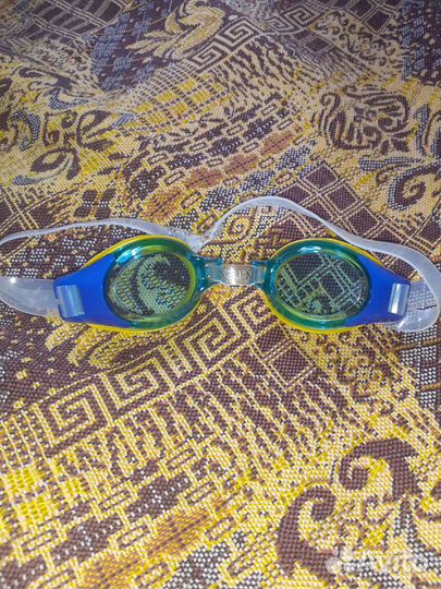 Детские очки для плавания