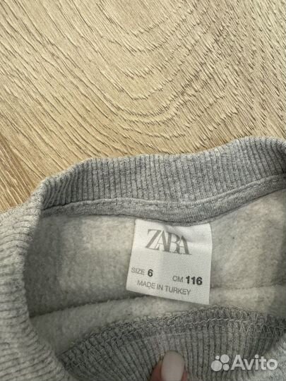 Продам свитшоты Zara