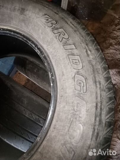 Bridgestone Dueler H/T 245/70 R16 107