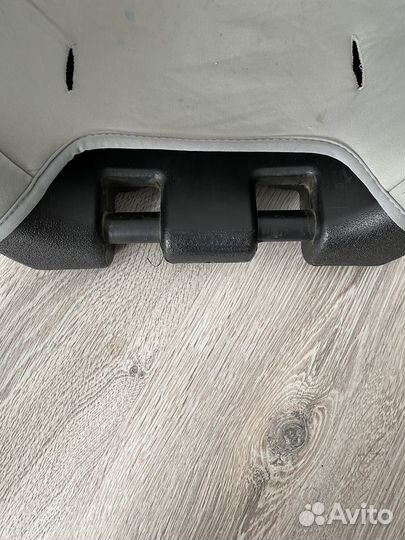 Автокресло бустер б/у