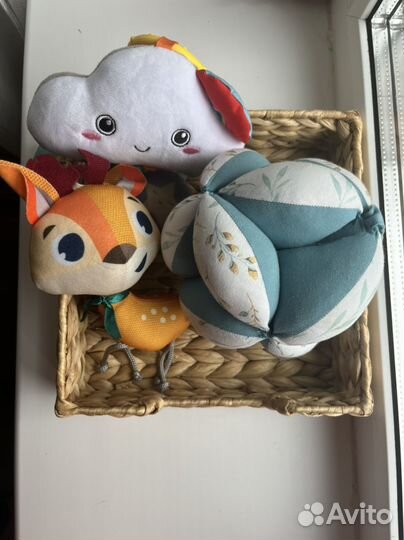 Игрушка на коляску