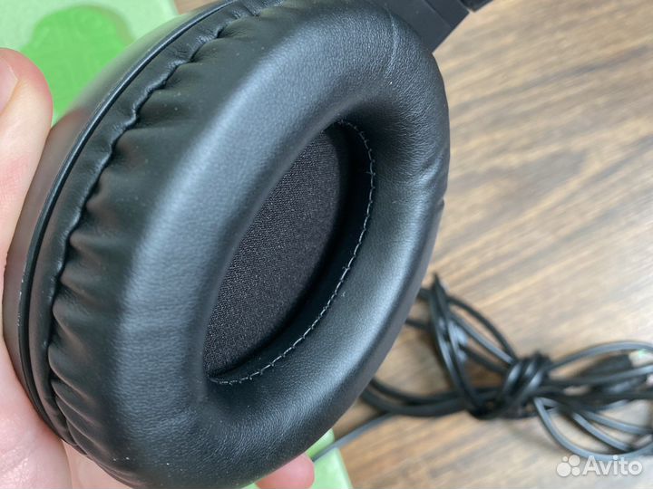 Игровые наушники с микрофоном новые