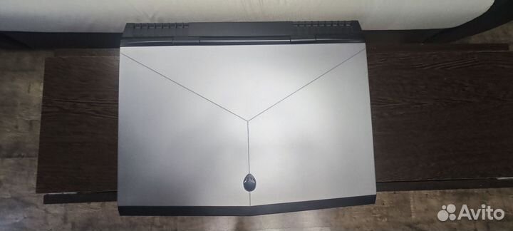 Игровой ноутбук Dell Alienware 17r4