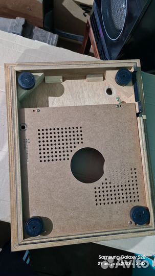 Стол/плинт для проигрывателей винила Denon DP