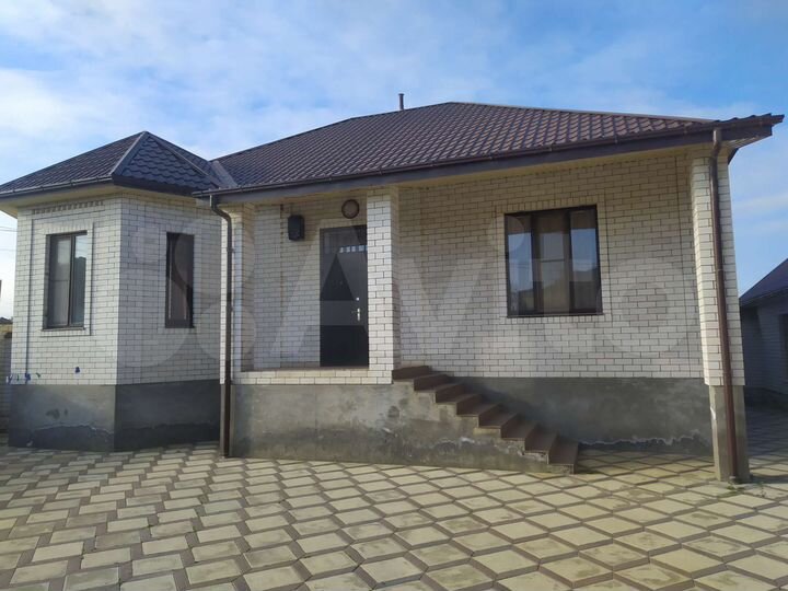 Дом 100 м² на участке 8 сот.