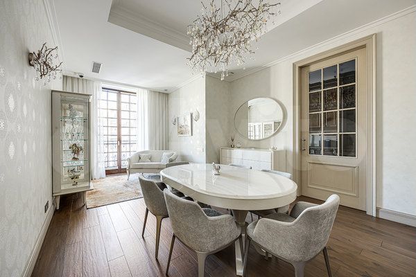 6-к. квартира, 280 м², 3/7 эт.