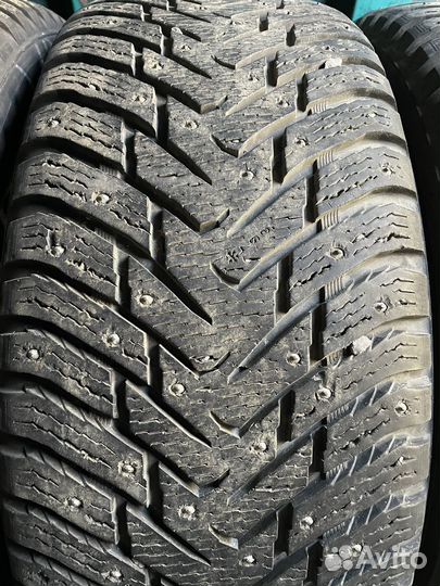 Nokian Tyres Hakkapeliitta 8 SUV 285/60 R18