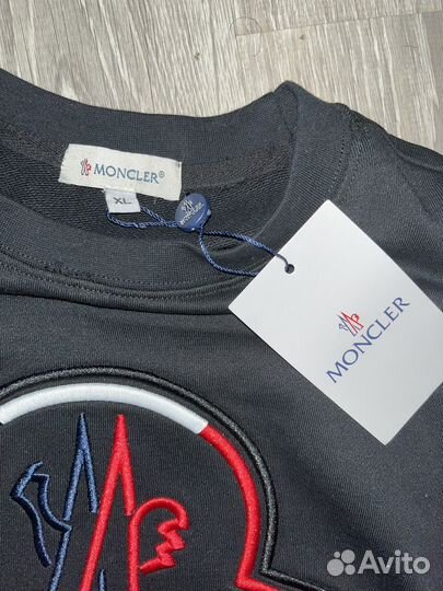 Свитшот Moncler черный