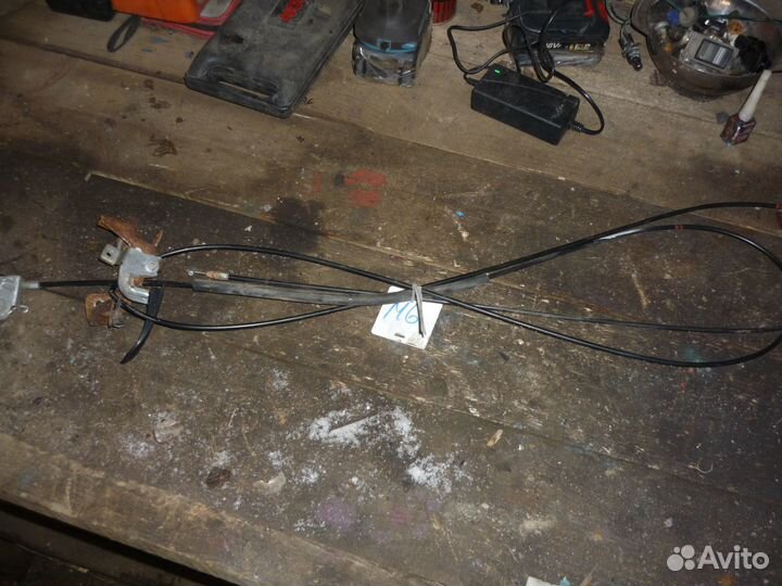 Трос открывания лючка бака Мазда 6 GG