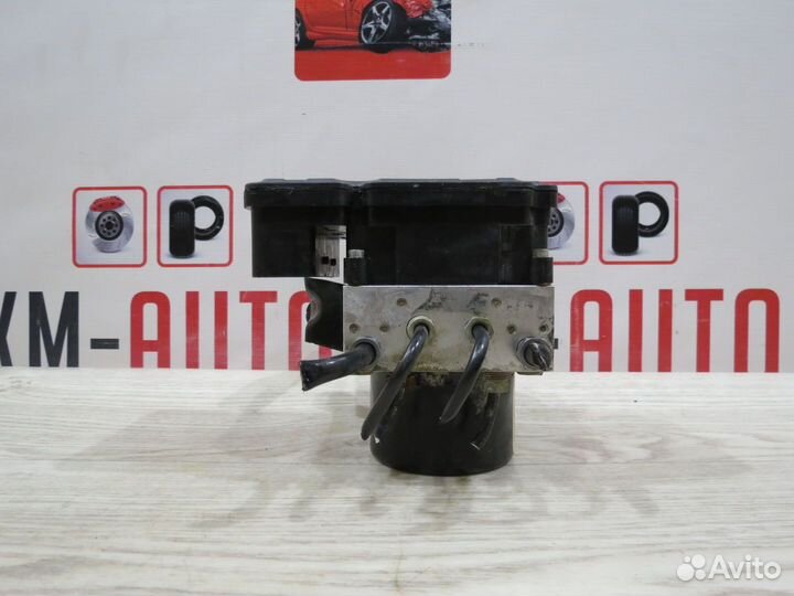 Блок ABS Ford Focus 3