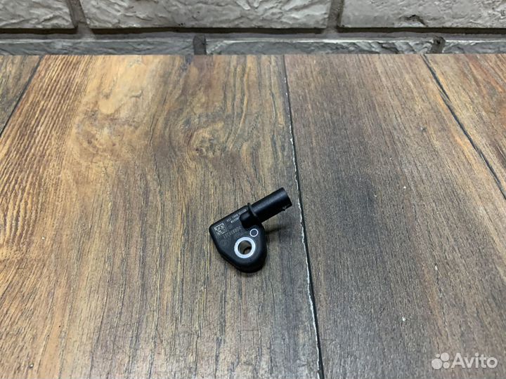 Skoda Octavia A7 Датчик AIR BAG