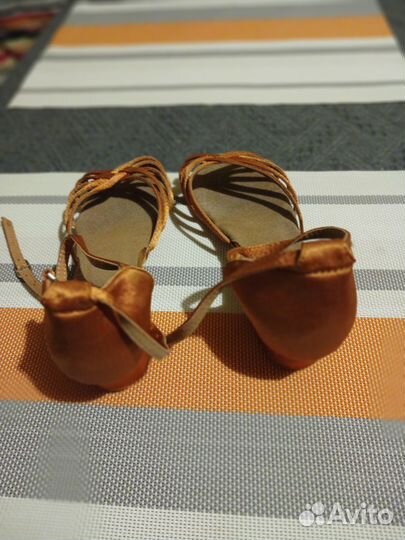 Туфли для бальных танцев