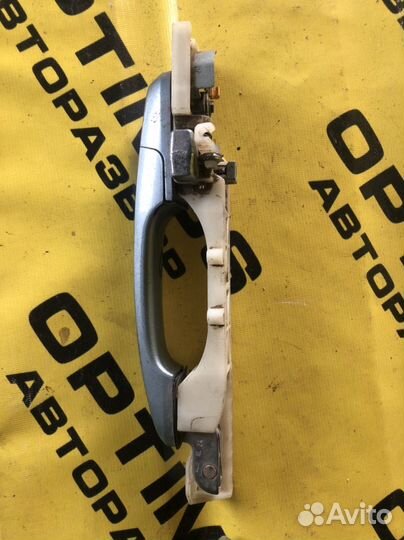 Передняя правая ручка Hyundai Tucson