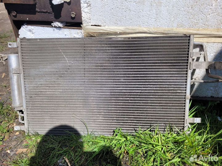 Конденсер кондиционера hyundai tucson 1