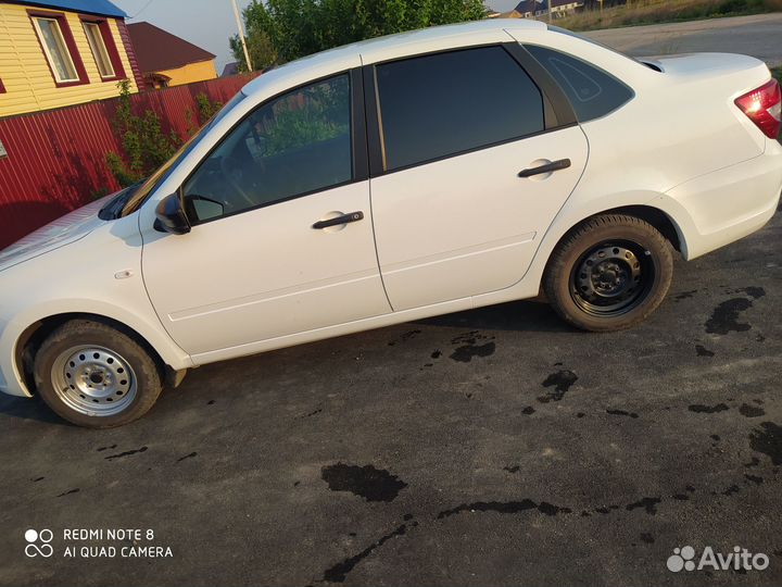 LADA Granta 1.6 МТ, 2019, 49 000 км