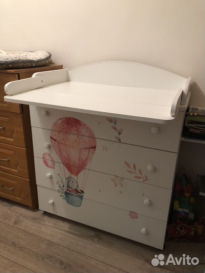 Пеленальный комод с рисунком зайчик на шаре