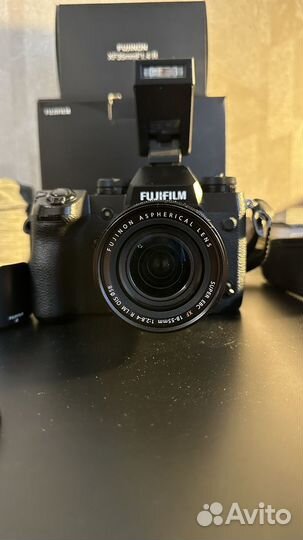 Fujifilm X-H1 + XF 18-55mm + XF 35mm