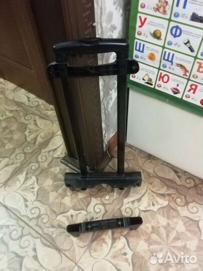 Ручка телескопическая с колесами от музколонки