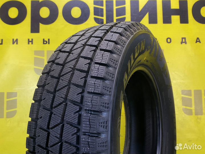 Sailun Ice Blazer Arctic 235/45 R17 94H