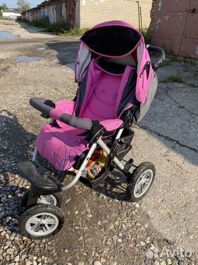 Прогулочная коляска capella