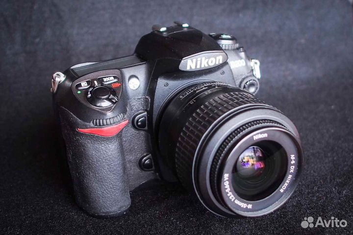 Фотоаппарат Nikon D200