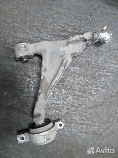 Рычаг пер. прав. Nissan Infiniti G35