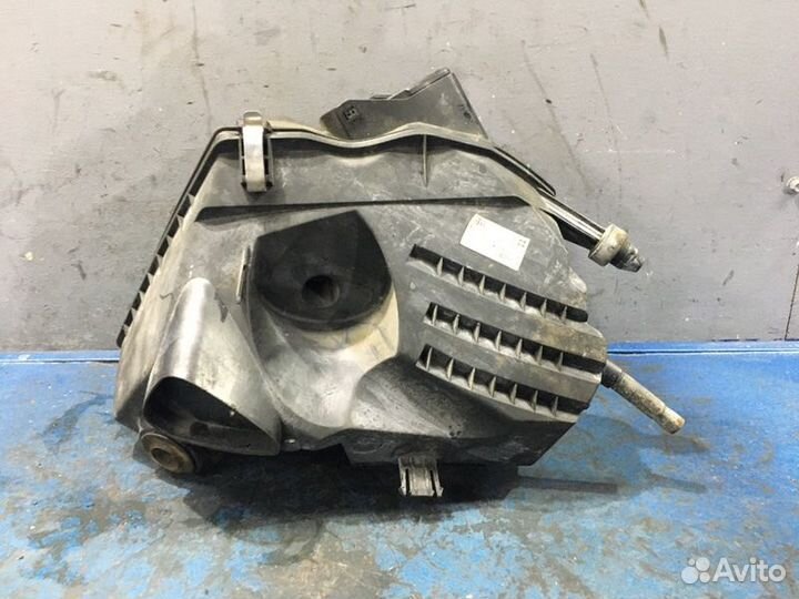 Корпус фильтра Audi A6 C6