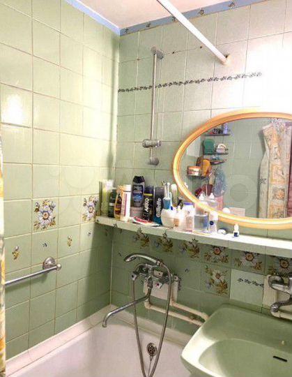 Комната 18 м² в 2-к., 14/14 эт.