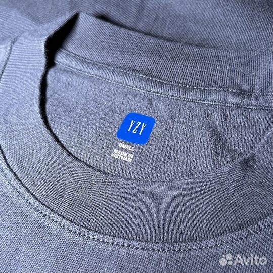 Футболка Yeezy Gap