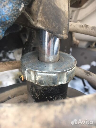 Амортизатор Chrysler PT Cruiser