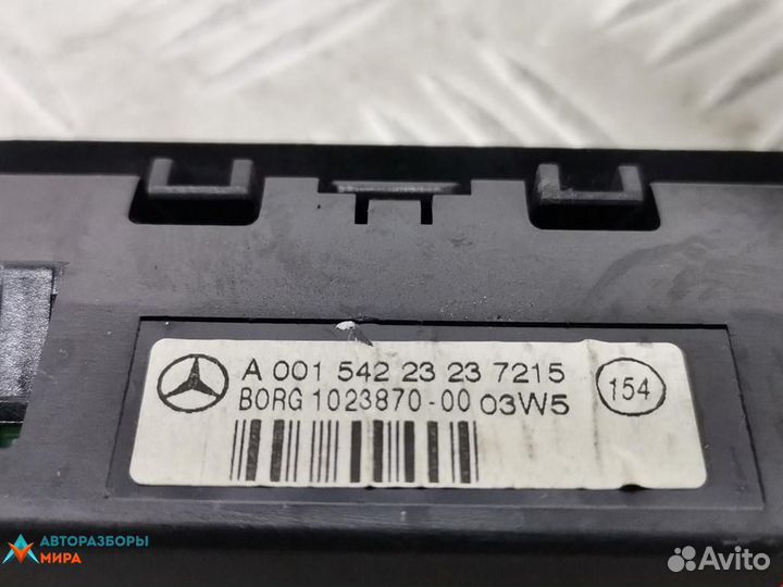 Дисплей компьютера Mercedes-Benz A-Класс