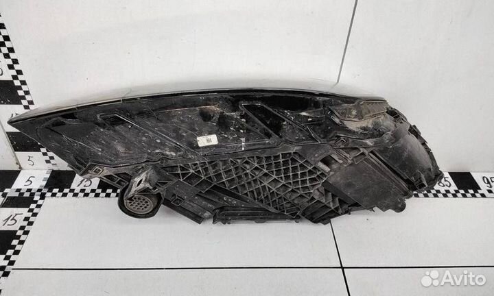 Фара левая Audi Q7/SQ7