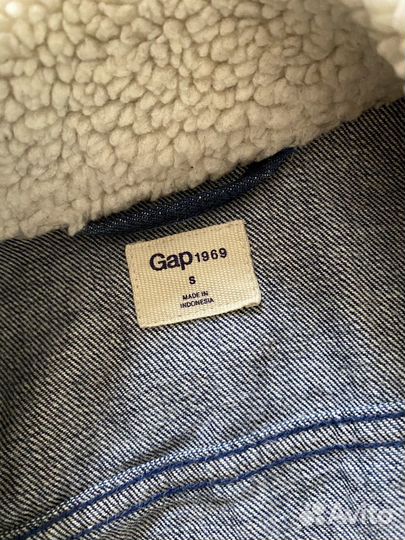 Куртка джинсовая Gap