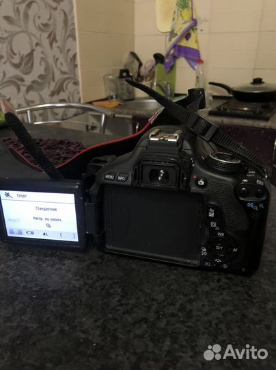 Зеркальный фотоаппарат canon 600d