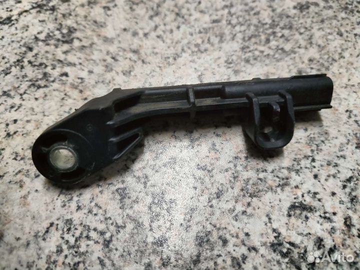 Антенна замка задняя toyota camry XV70