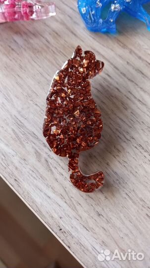 Брошки-кошки ручной работы