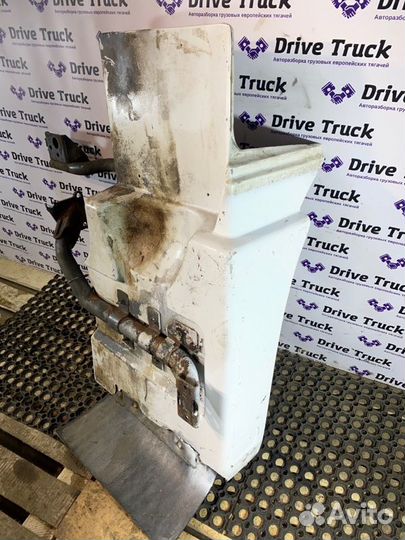 Крыло переднее правое (задняя часть) Mercedes-Benz