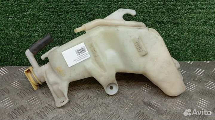 Бачок расширительный Jeep Grand Cherokee