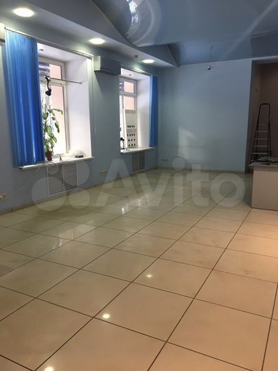 Торговая площадь, 100 м²