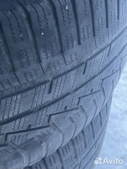 Hankook Winter I'Cept Evo2 W320B 265/35 R20 174Z