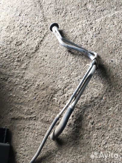 Заливная горловина Ford Focus 2 Универсал