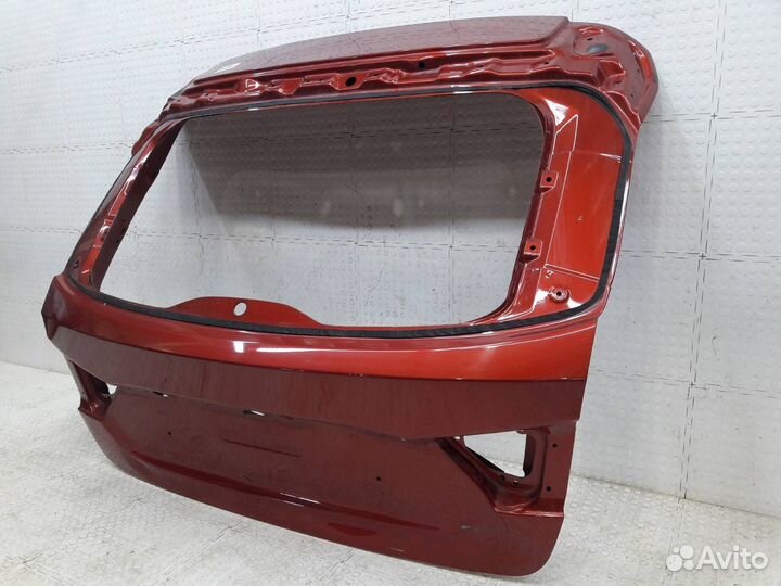 Крышка багажника Лада Веста 2015