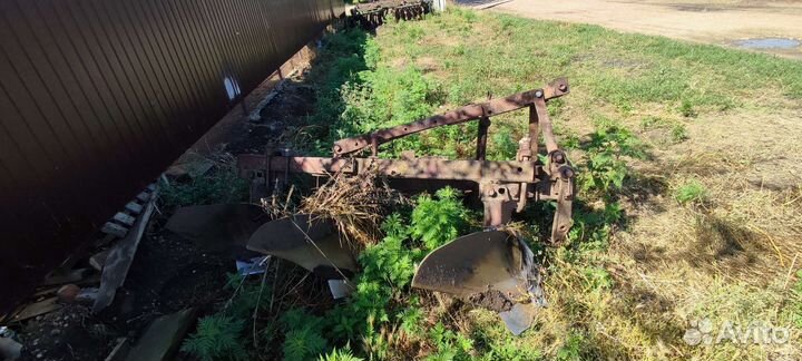 Плуг 1L 3-20, 1995