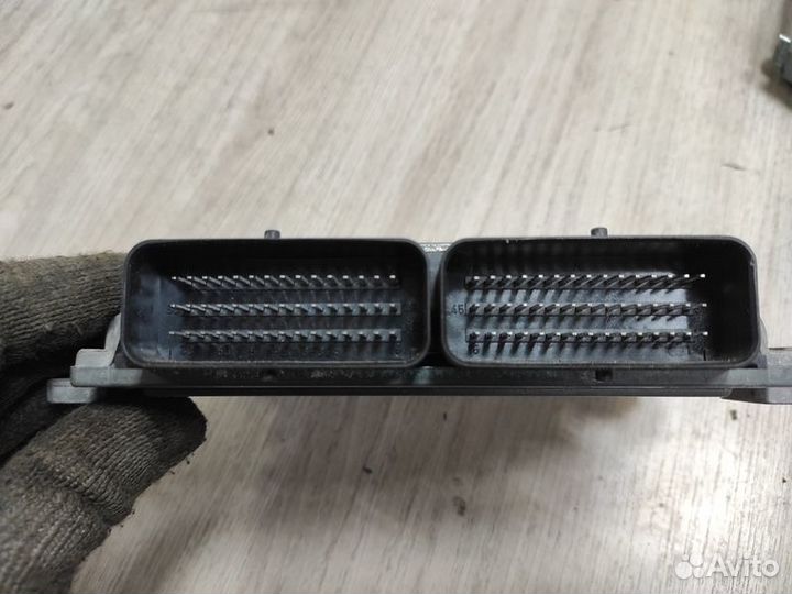 Блок управления двигателем Nissan Almera G15 с2012