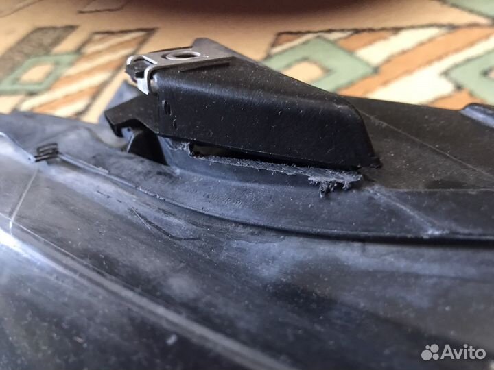 Фара volkswagen polo правая