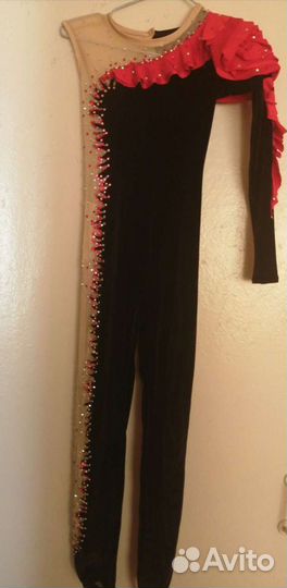 Танцевально - гимнастический костюм для девочки