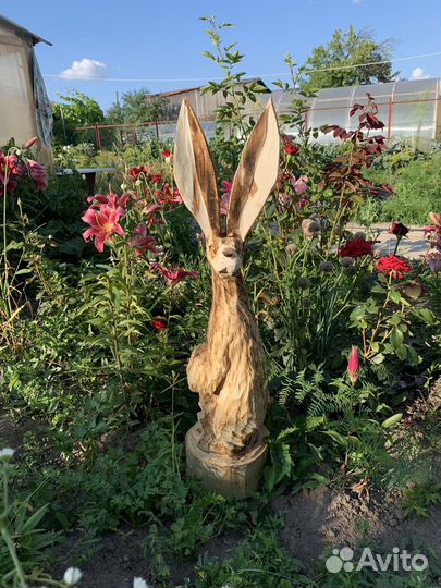 Деревянная фигура Заяц