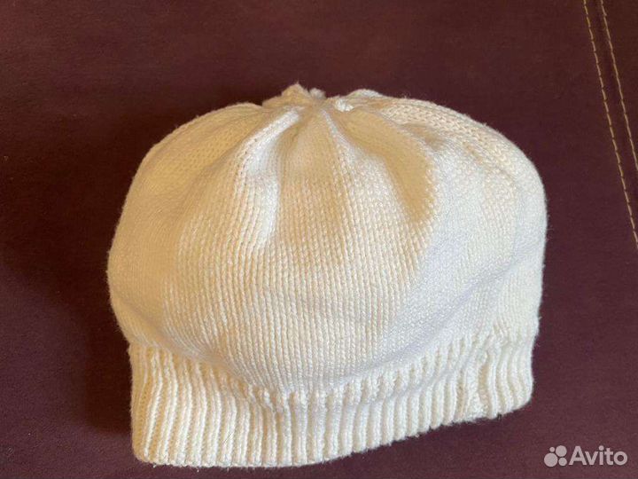Красивая Белая Шапка на 5-8 л.Идеаль.состояние
