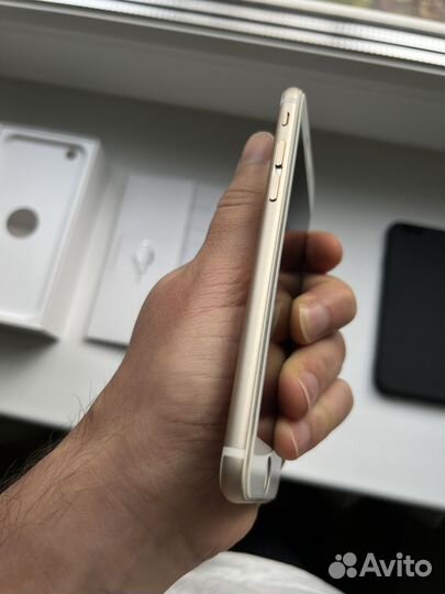 iPhone 6S, 16 ГБ
